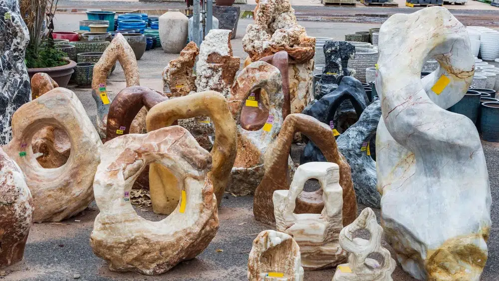 Ornamental stone or garden feature at Finlay's Stone in Holtze — gallery image 17