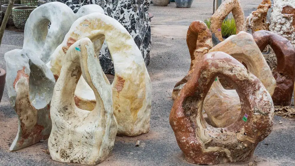 Ornamental stone or garden feature at Finlay's Stone in Holtze — gallery image 19