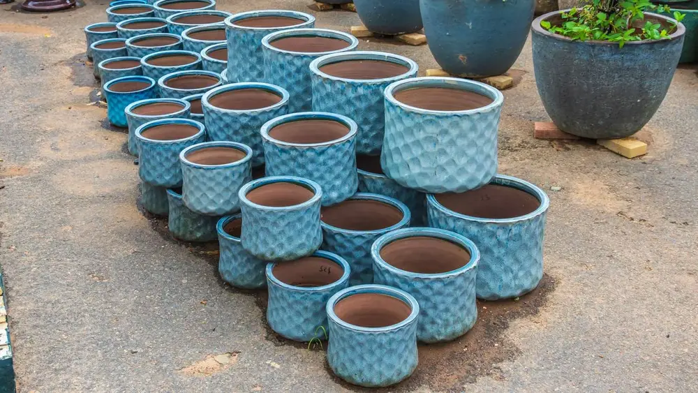 Garden pot display at Finlay's Stone in Holtze — gallery image 32