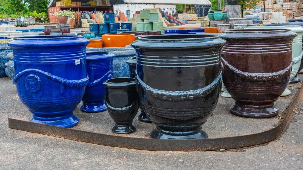 Garden pot display at Finlay's Stone in Holtze — gallery image 33