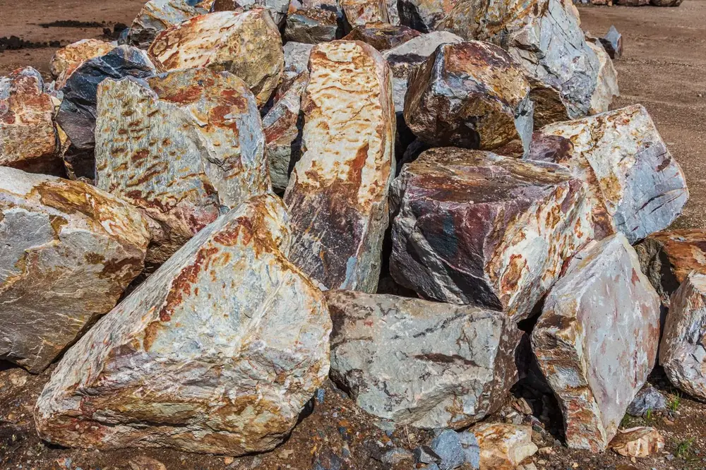 Natural landscape rocks and boulders at Finlay's Stone